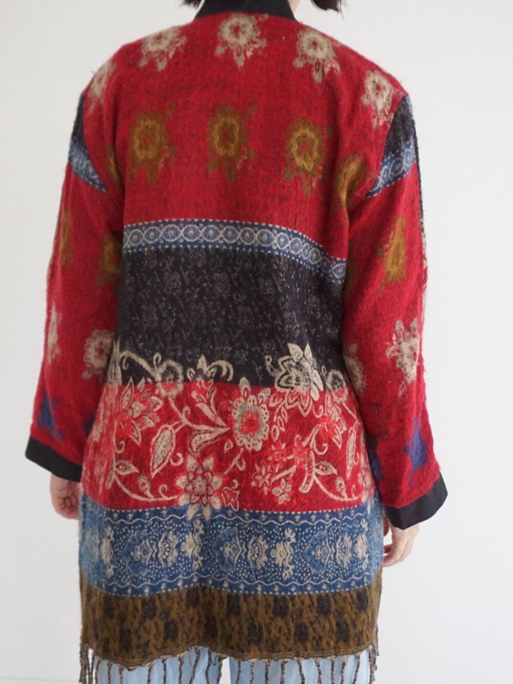 Vintage Red Black Floral Fringe Open Front Wool Cardigan Boho Tapestry XL - Picture 2 of 9